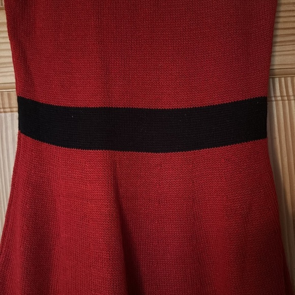 Poof NY women’s size M Santa dress.super cute for the holidays - Picture 7 of 9